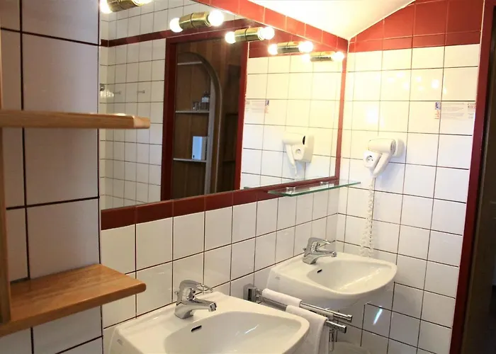 Mueller Gartner 3* Groß-Enzersdorf